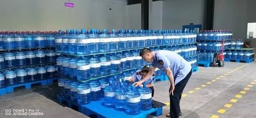 渭滨区市场监管局积极开展包装饮用水专项整治